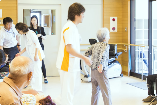 歩行訓練の写真